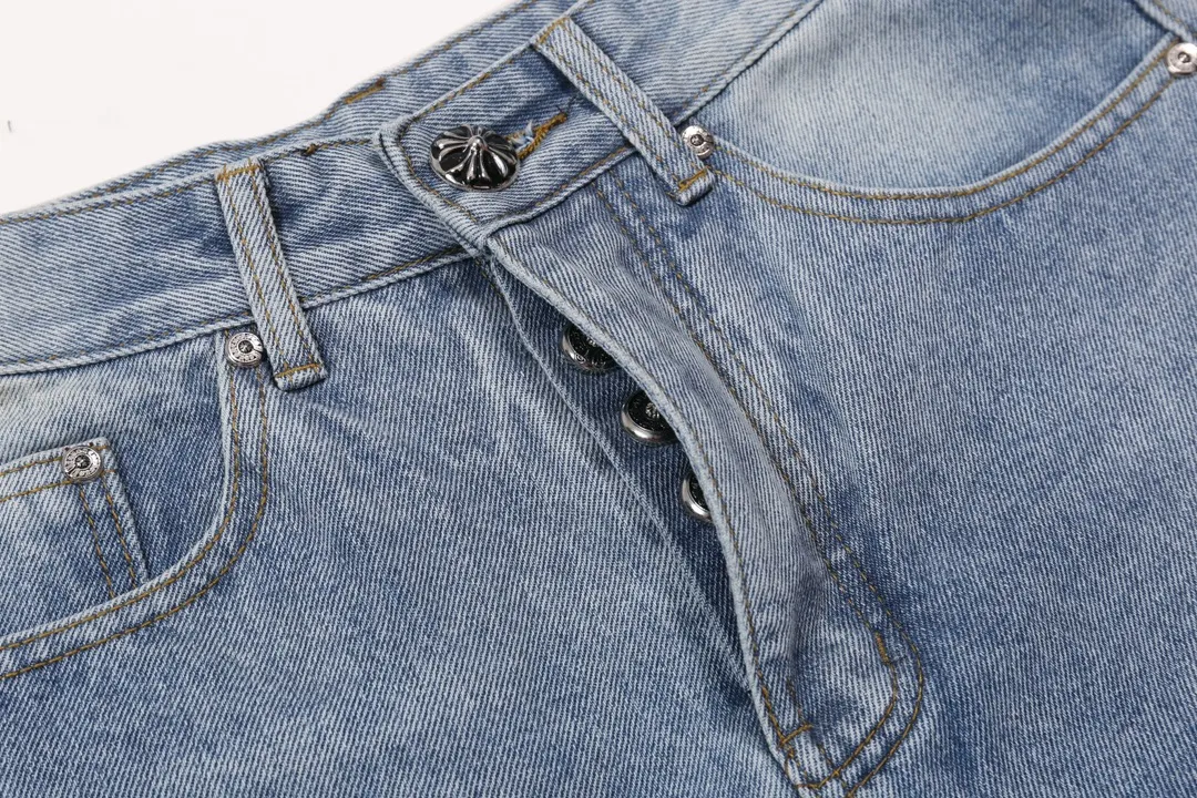 P310 Style number: D340 Chrome hearts M (about 120 pounds) L (about 140 pounds) XL (about 165 pounds) XXL (about 185 pounds)